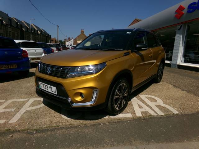 Suzuki Vitara 1.4 Boosterjet 48V Hybrid SZ5 5dr Hatchback Petrol Yellow